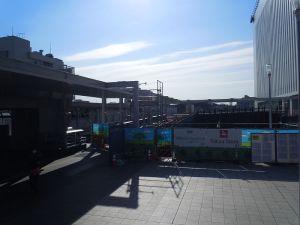 戸塚駅西口